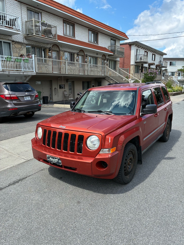 Jeep Patriot 2010 dans Autos et camions  à Ville de Montréal - Image 3