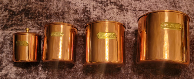 Vintage 1970's Copper 4 piece nesting Canister Set      EUC in Kitchen & Dining Wares in Winnipeg - Image 2