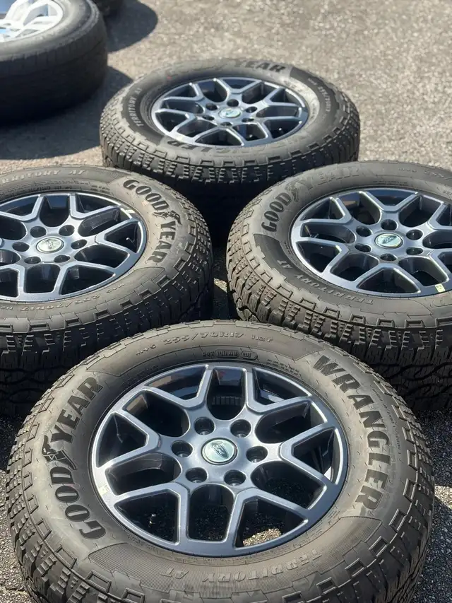 OEM 17”FORD Ranger/Bronco rims(6x139)+255/70/R17 Goodyear A/T in Tires & Rims in Oakville / Halton Region - Image 6
