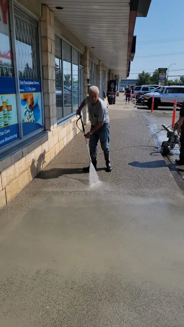 Budget Concrete Ltd in Brick, Masonry & Concrete in Edmonton - Image 4