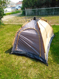 Small PopUp Tent