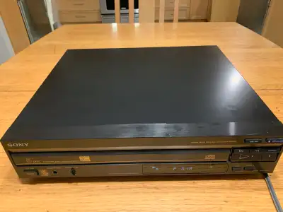 Sony CDP-C30 lecteur CD, View more