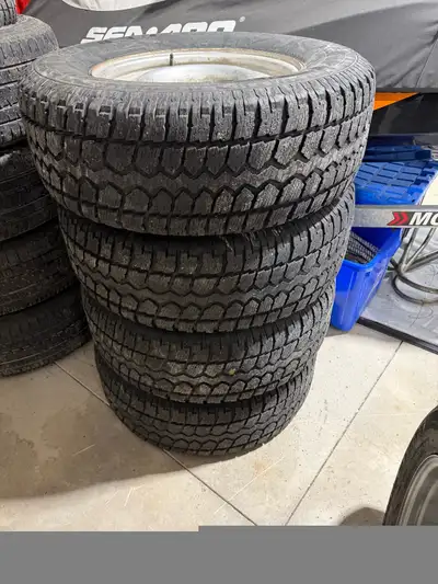 4 Winter Tires on Rims from Dodge Ram 1500 5 Bolt. Located in Napanee