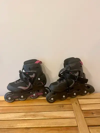 Woman Roller blades, View more