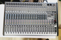 Mackie PROFX22V2 22-Channel 4-Bus Mixer / USB and Effects-  USED