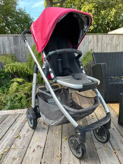 Stroller purchased in 2016. Wheels have been replaced once. Come with piggyback board as well. In ve...