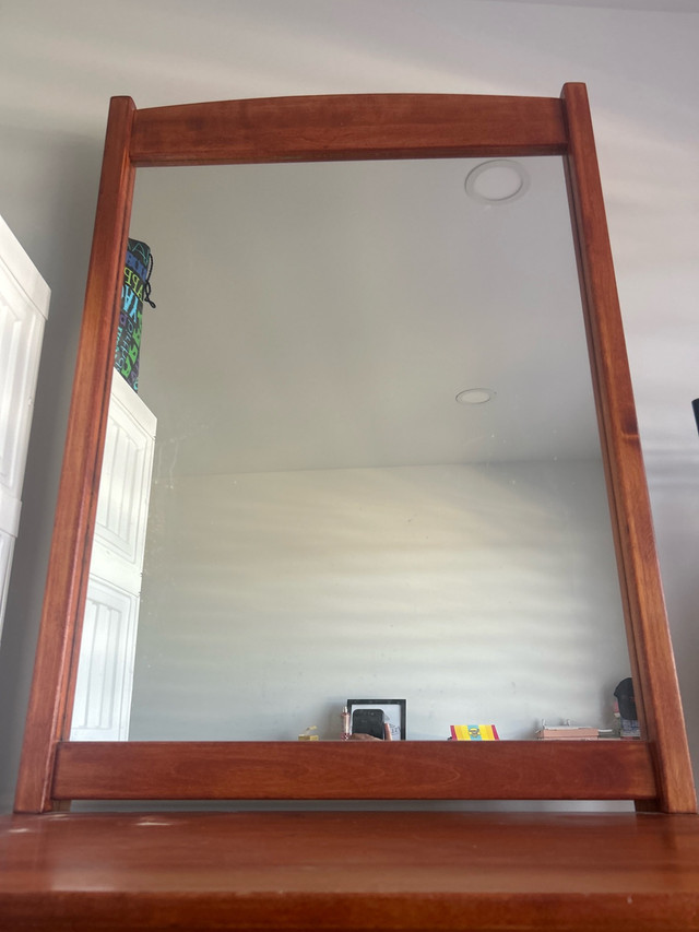 Wooden Dresser with mirror in Dressers & Wardrobes in Winnipeg - Image 3