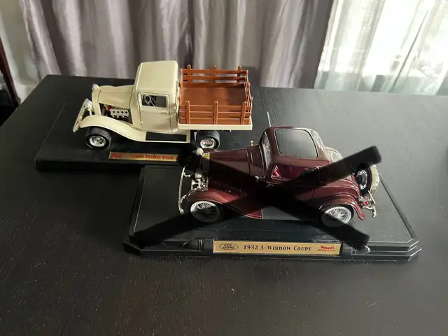 1:18 Diecast cars Collection in Toys & Games in City of Toronto - Image 4