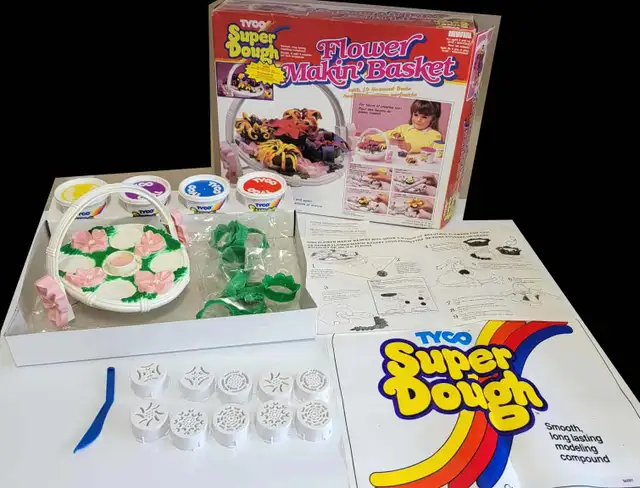 Vintage 1987 Tyco Flower Makin Basket Play Doh Complete with Box62863734267650121