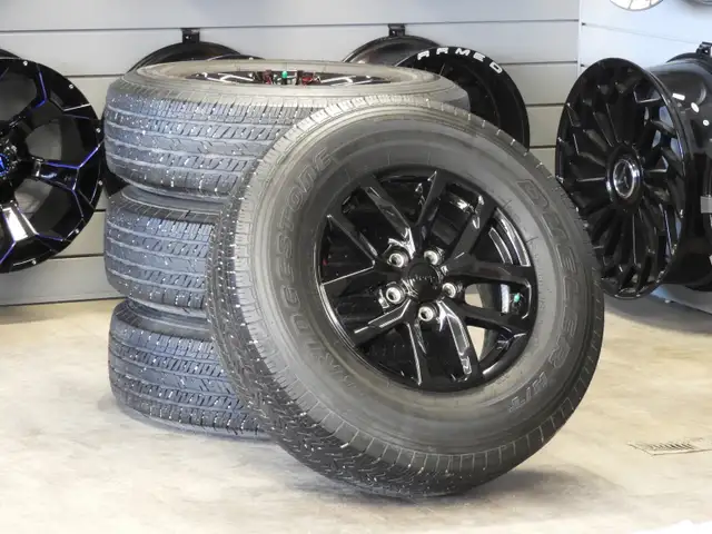 MINT - 5x127 JEEP GLADIATOR TAKE OFF 17 INCH WHEEL - 245/75R17 in Tires & Rims in Edmonton - Image 5