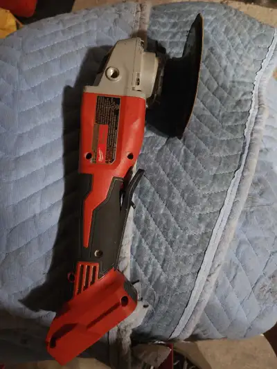Milwaukee M18 Grinder , View more