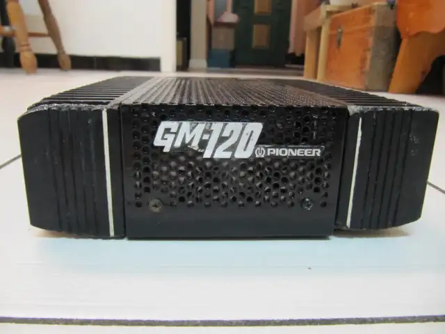 Classic Rare 1st Generation Pioneer GM-120 ComponentCarAmp 1980s in Arts & Collectibles in Mississauga / Peel Region - Image 2