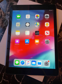 32GB iPad Air 1st Generation 