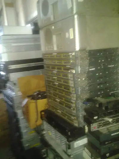 HP z820 SSD 64g RAM $250 128g +$80 with 2x cpu +$ 500+pc MAC lap, View more
