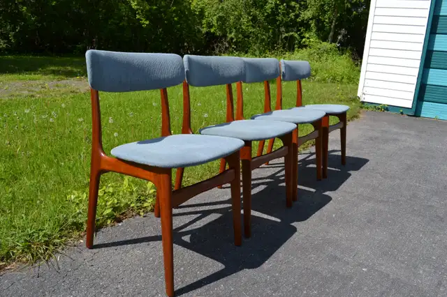 mid century teak dining chairs in Chairs & Recliners in Kingston - Image 2