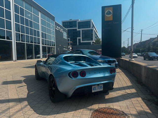 Lotus Elise - 2007 Polar Blue in Cars & Trucks in City of Toronto - Image 2