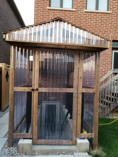 City approved Legal basement is available for rent immediately from Jun 15th or July 1st onwards. Lo...