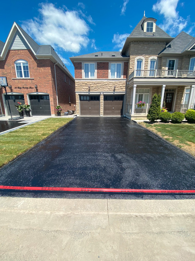 Driveway Sealing Interlock, Paving & Driveways Oshawa / Durham Region Kijiji