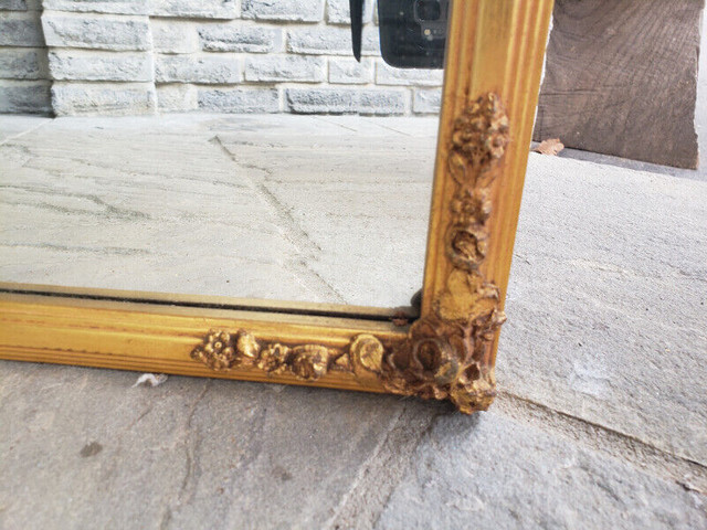 Bombay Antique Style Vanity Mirror in Home Décor & Accents in Oakville / Halton Region - Image 4