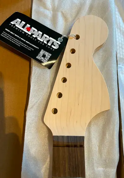 Bought for a project but decided to go with a Maple board neck instead. Neck is as new- unused with...