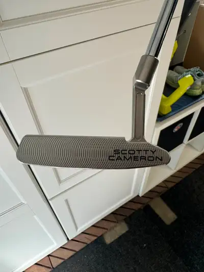 Scotty Cameron Super Select 38" Counterbalance Putter - Right ha, Voir plus