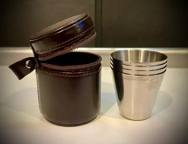 Pottery Barn Leather Flask and Pottery Barn Leather Shot Glasses in Kitchen & Dining Wares in Kitchener / Waterloo - Image 8