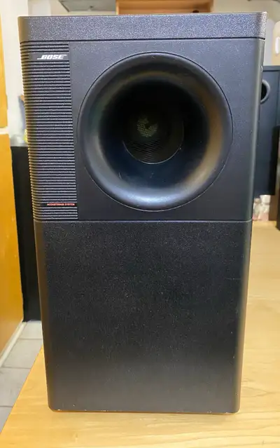 BOSE ACOUSTIMASS 5 SERIES II 200 WATTS PASSIVE SUBWOOFER. Can Be Used With Any Speakers Or receiver...