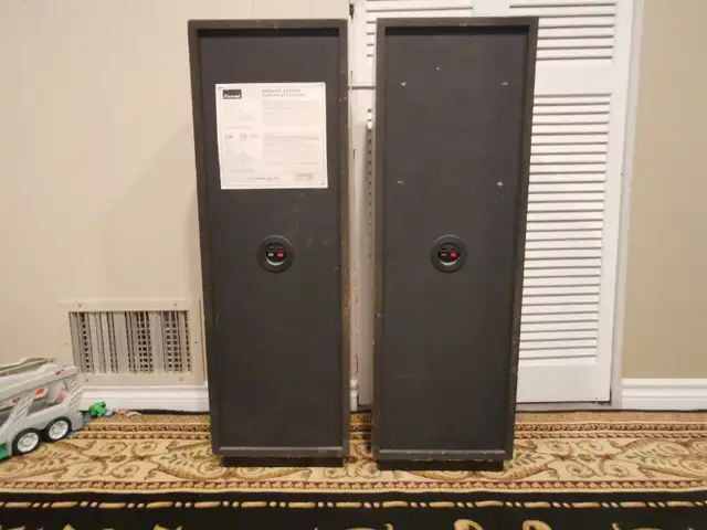 pair of sansui speakers model S-61c in Speakers in Mississauga / Peel Region - Image 5