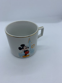 Vintage Walt Disney  Mug Mickey Mouse Gold Rim Made In Japan