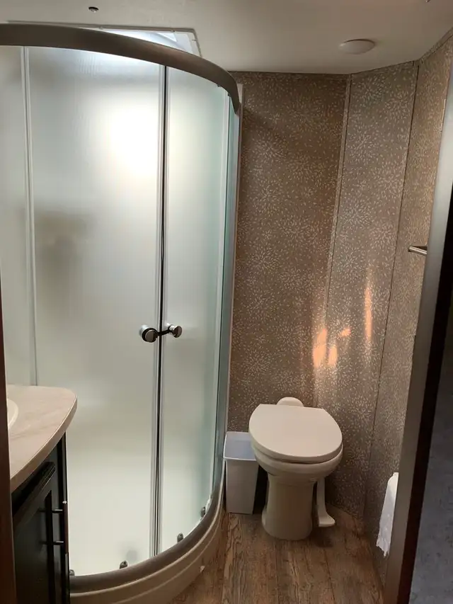 2017 Jayco Eagle HT 26.5 RLDS in RVs & Motorhomes in Kitimat - Image 7