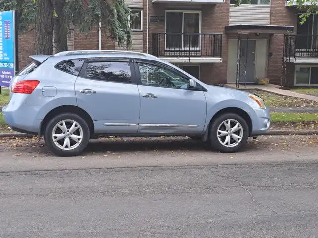 Nissan Rogue