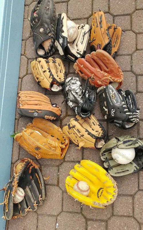 Gants de hockey, baseball, soccer, etc in Hockey in Longueuil / South Shore - Image 9