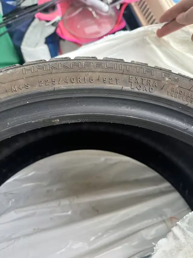 set of four used 225/40/R18 Nokian Hakkapeliitta R3 Snow Tires in Tires & Rims in Kitchener / Waterloo - Image 2