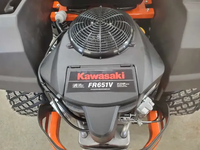 Z242F HUSQVARNA ZERO TURN63406571455745122