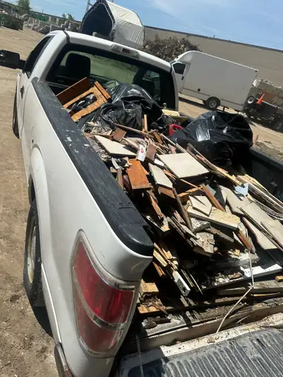 JUNK REMOVAL ETOBICOKE 437-871-9644, View more