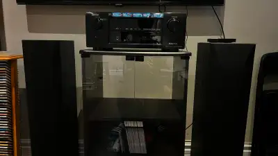 Selling Denon Receiver - AVR X3000 and 2 Polk audio R50 Speakers, View more