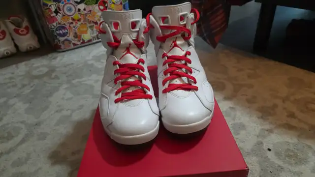 Jordan 6 'Red Oreo' (Size 13) in Men's Shoes in Markham / York Region - Image 3