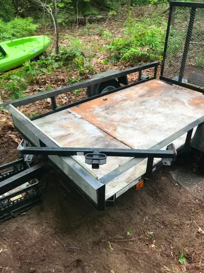 Barely used 4'x7' utility trailer with ramp. $1,500.00 phone calls only please (705) 645-8564