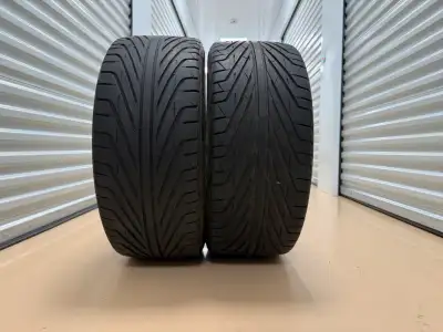 2 Tires 85% tread 190$ for all All-season tires Diamondback Size: 255/30 R22 Located in my storage....