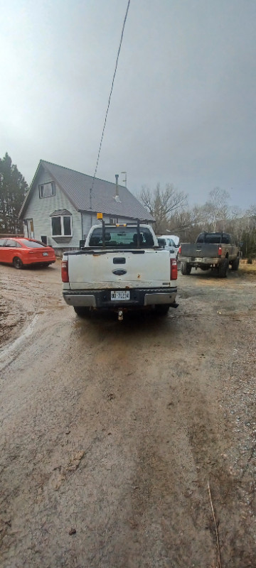 2011 f250 SUPERDUTY EXT CAB in Cars & Trucks in Sault Ste. Marie - Image 3