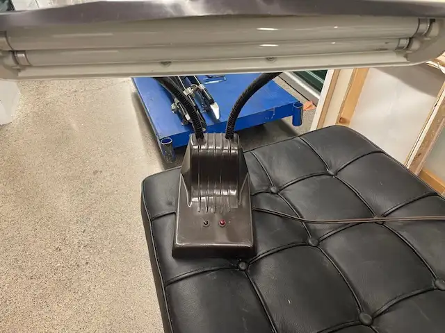 Retro Vintage Desk Wing Lamp in Other in Mississauga / Peel Region - Image 2