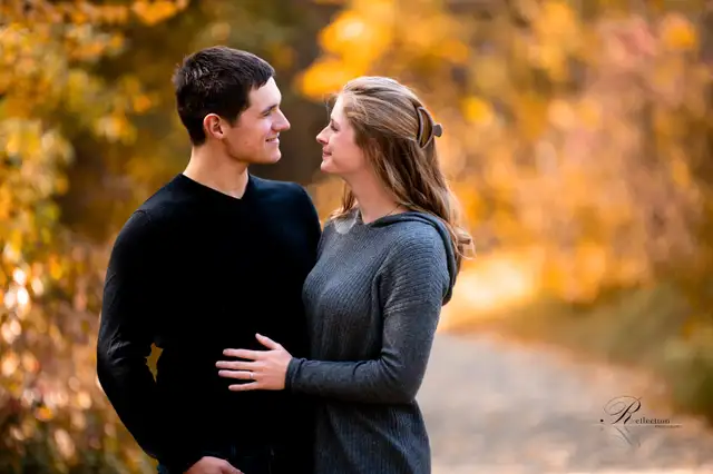 Edmonton Photographer: Fall Special Family & Wedding Photography63234702060033129