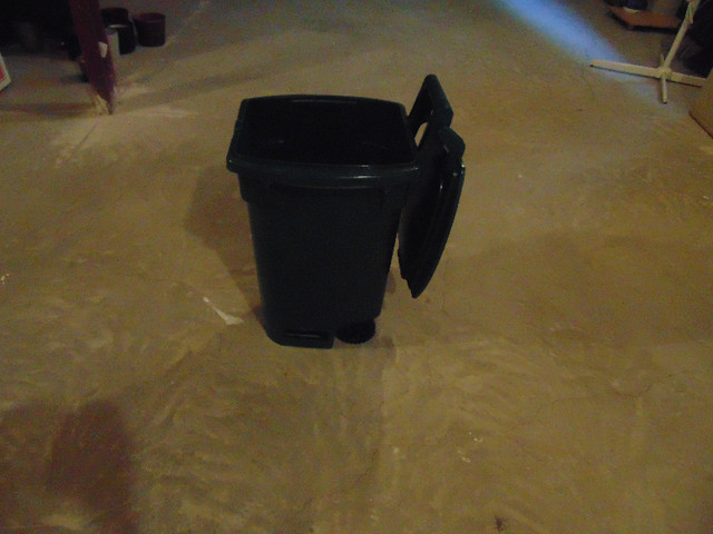 unused, green recycling bin in Other in Kingston - Image 2