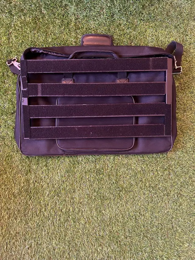 Pedaltrain Classic 1 with Soft Case in Amps & Pedals in City of Toronto - Image 2