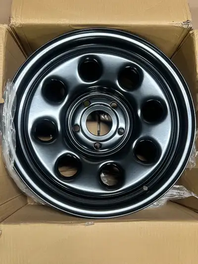 Hi, I am selling a brand new in box RTX Steel wheel. Only 1 wheel is available The size of this whee...