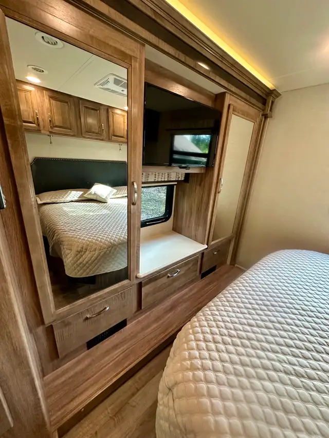 2020 Jayco Precept  in RVs & Motorhomes in Port Alberni - Image 7