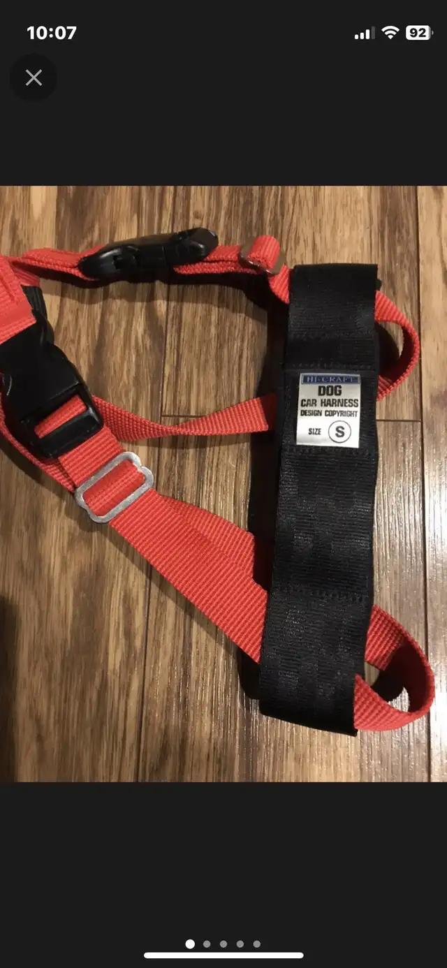 Dog Car Harness in Accessories in Barrie - Image 2