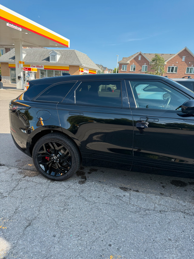 2025 Land Rover Range Rover Velar P250 Dynamic SE in Cars & Trucks in City of Toronto - Image 3