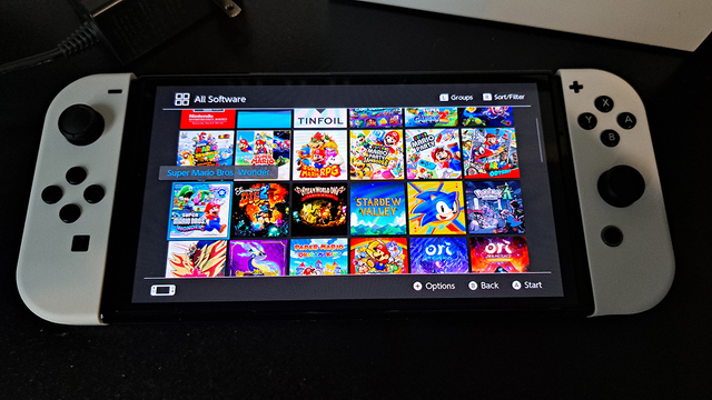Nintendo Switch Oled with custom firmware & 50+ installed games in Nintendo Switch in City of Montréal - Image 5