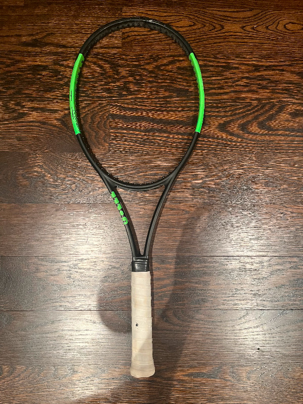 Wilson Blade 98 in Tennis & Racquet in City of Toronto